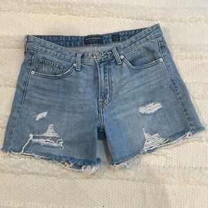 Lucky brand the boyfriend, short denim, Jean shorts distressed women’s size 6 28